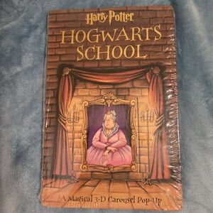 Harry Potter Hogwarts School 3-D Pop-Up Book (Factory Sealed)